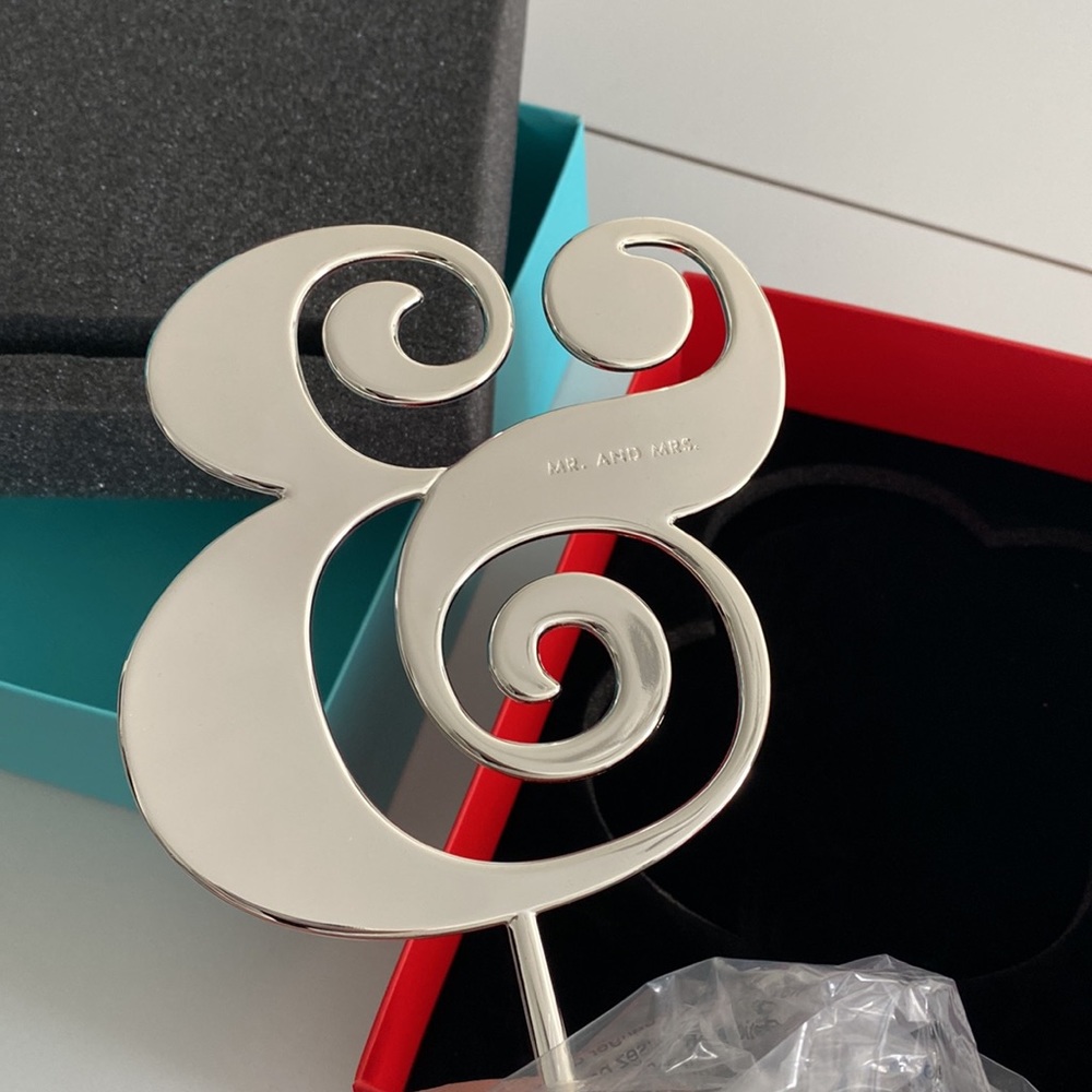Kate Spade Darling Point Cake Topper